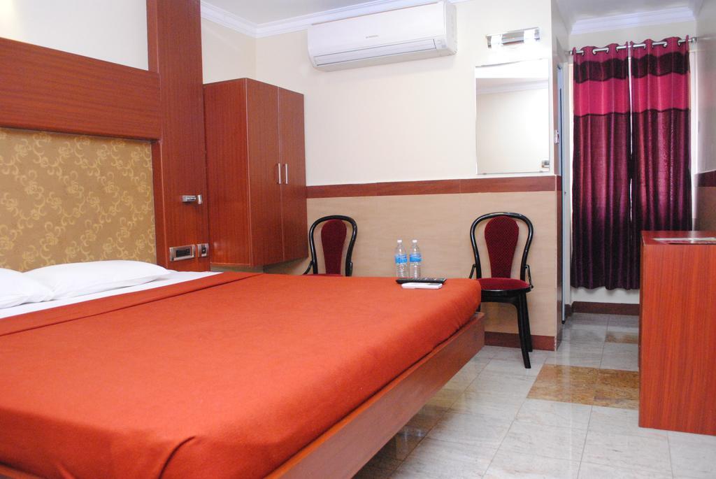 Everestparkresidency Hotel Tiruchirappalli Værelse billede